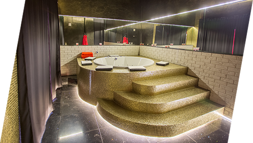 Jacuzzi w klubie Go-Go